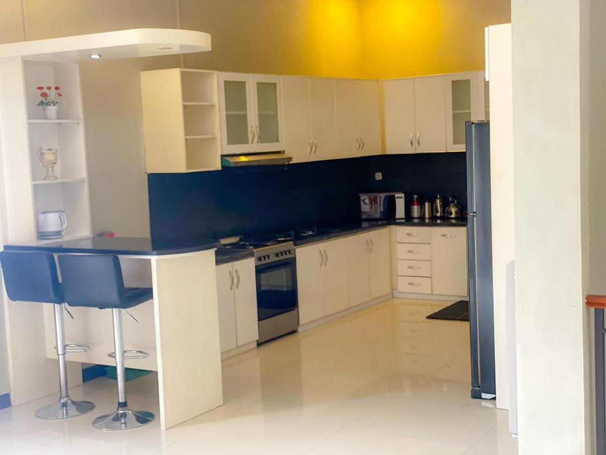 Villa Andalus 3 Puncak Buitenkant foto