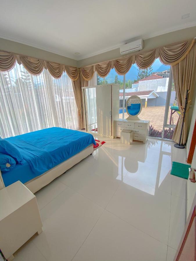 Villa Andalus 3 Puncak Buitenkant foto