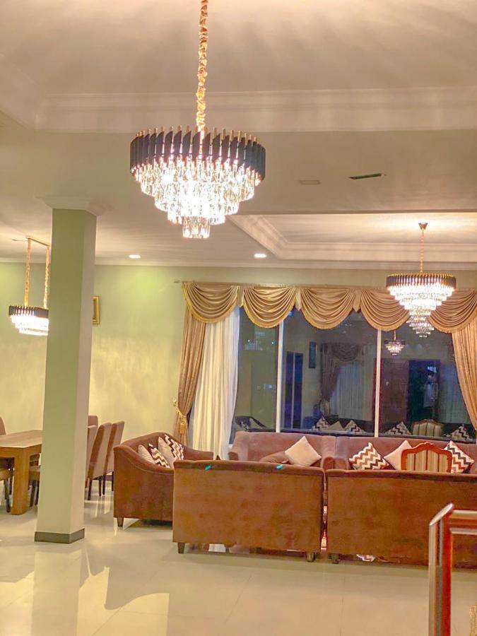 Villa Andalus 3 Puncak Buitenkant foto