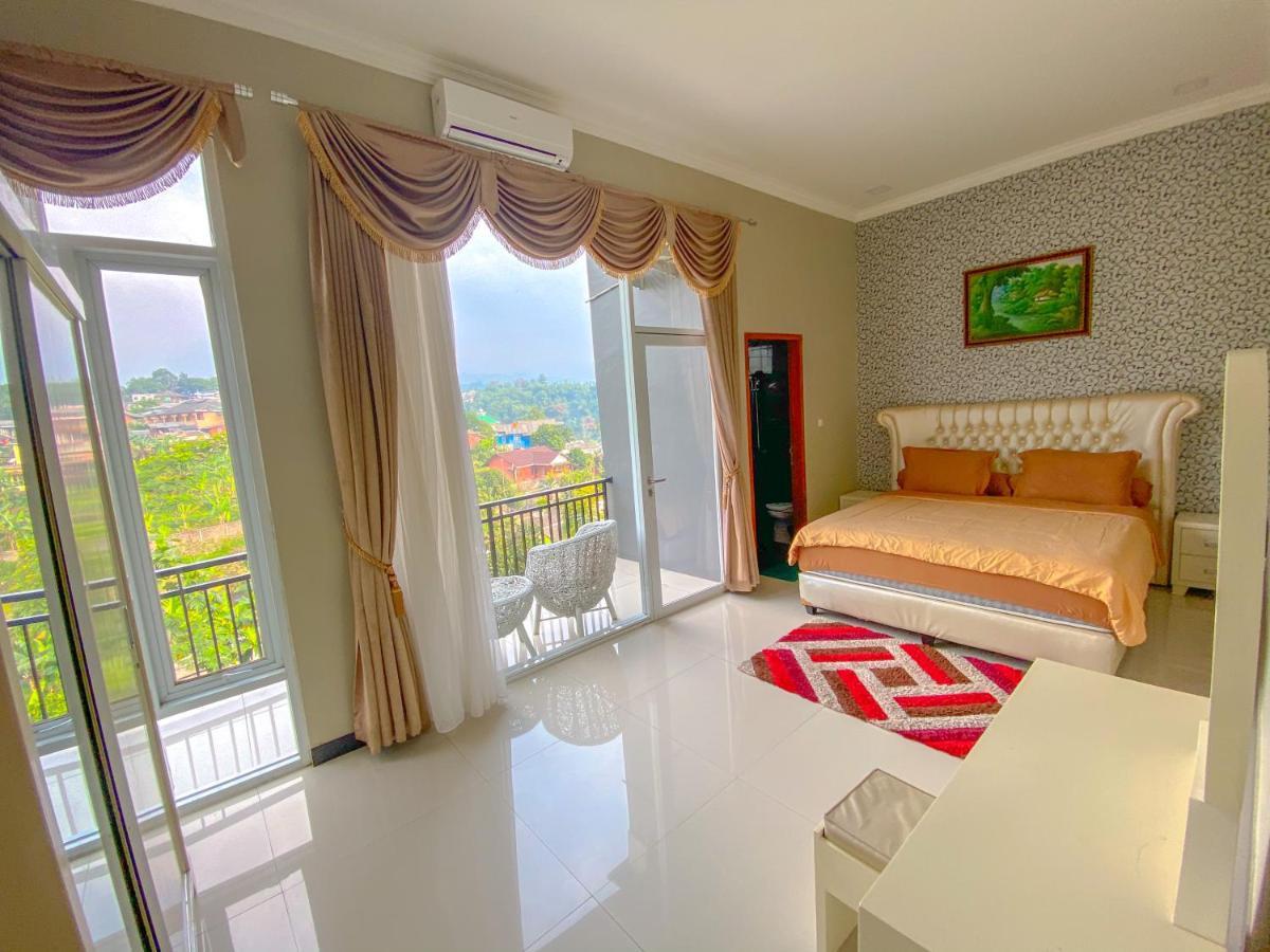 Villa Andalus 3 Puncak Buitenkant foto