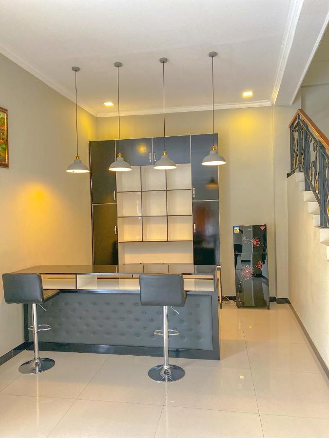 Villa Andalus 3 Puncak Buitenkant foto